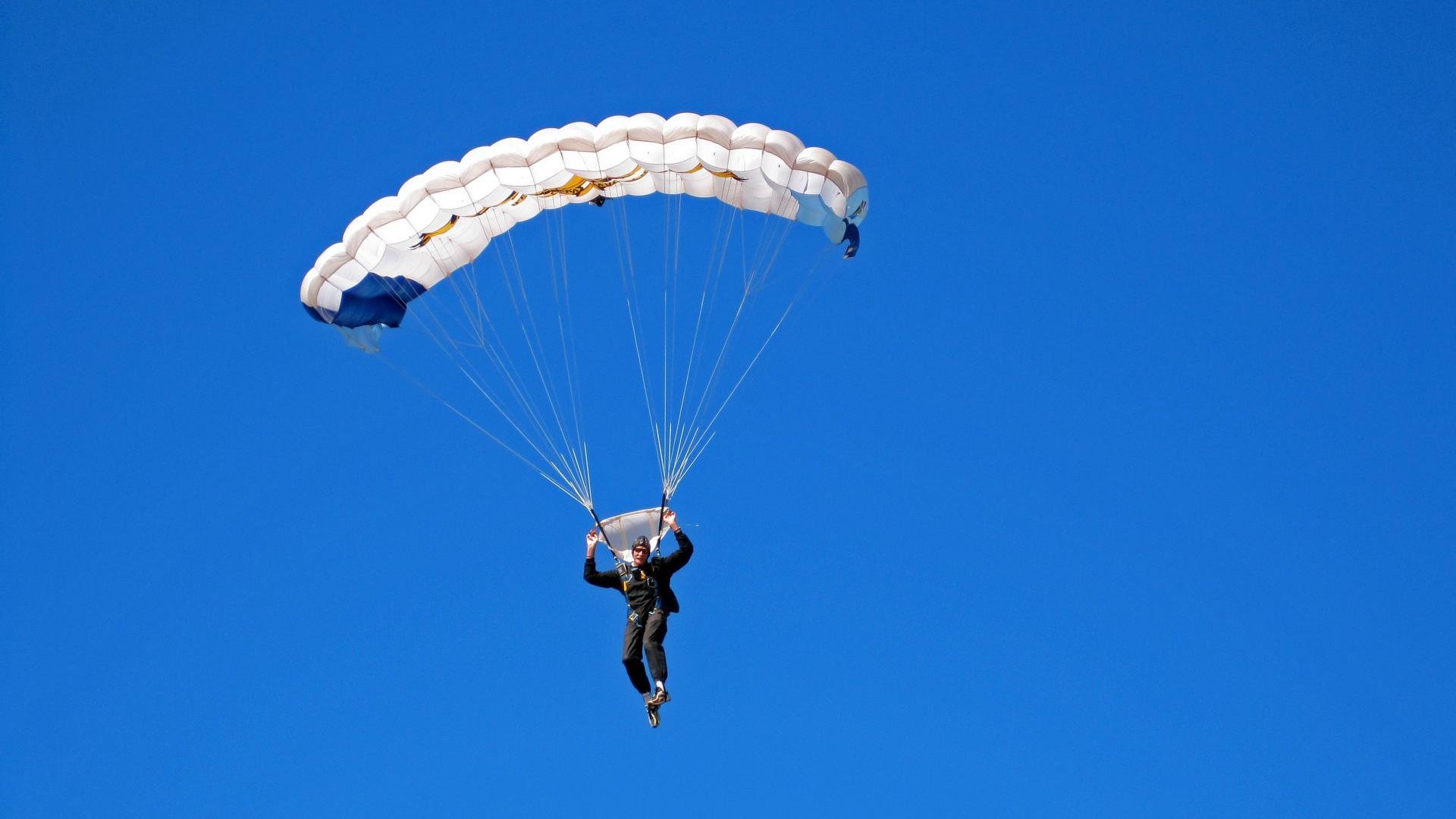 年度明星榜单火热出炉，你心中谁是最耀眼？